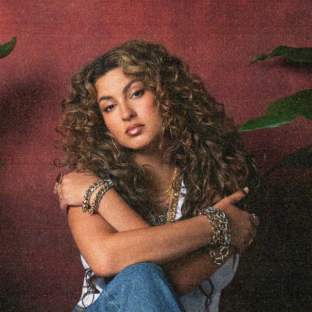 Tori Kelly London