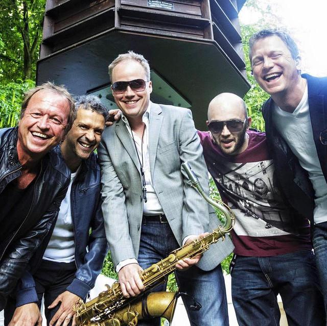 Level 42 Oxford