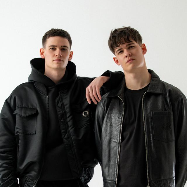 Max and Harvey Islington